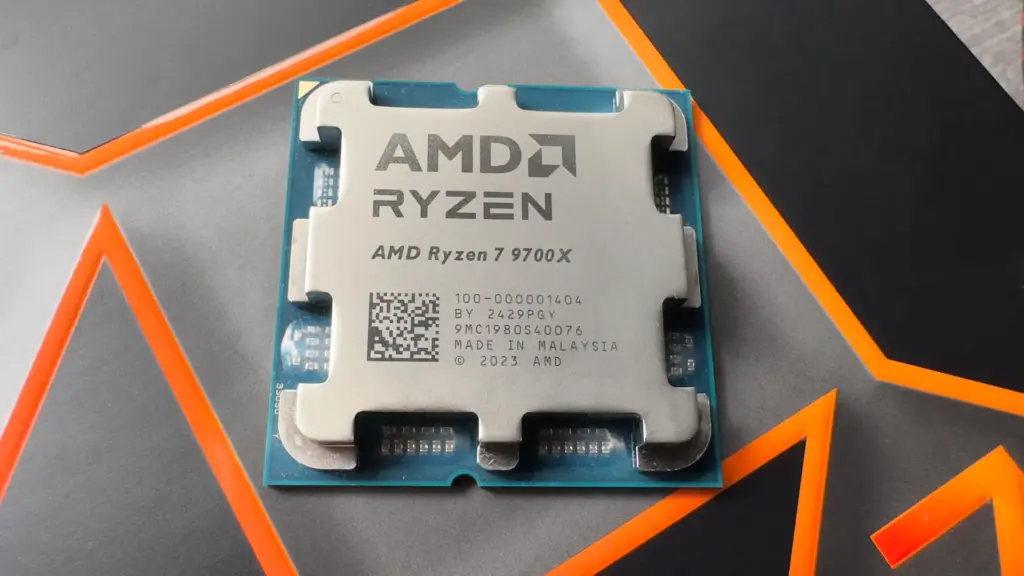 AMD Ryzen 7 9700X